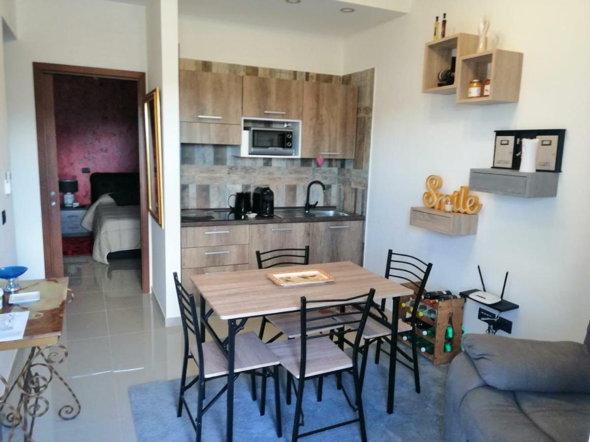 פומפיי E-Noa Holiday Home מראה חיצוני תמונה